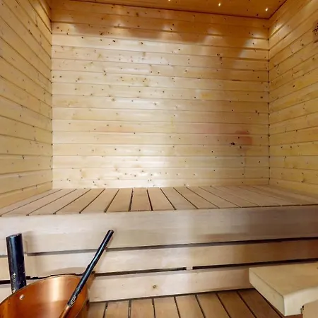 Starvillas A 301 - 6 Hengen Viehaettaevae Keskeisellae Paikalla Kalajoki