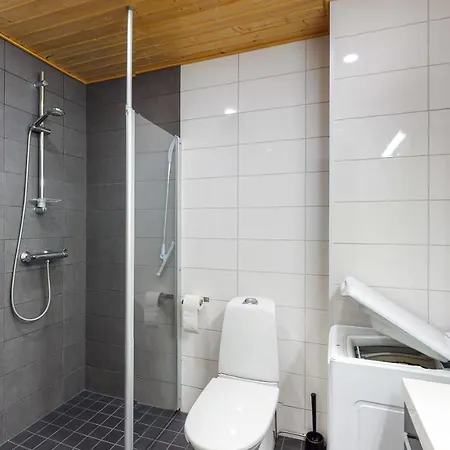 Starvillas A 301 - 6 Hengen Viehaettaevae Keskeisellae Paikalla *