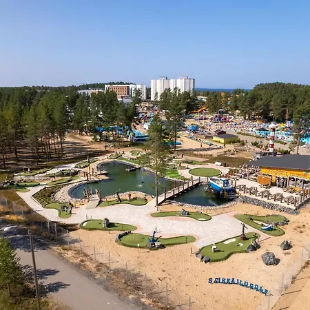 Starvillas A 301 - 6 Hengen Viehaettaevae Keskeisellae Paikalla 別荘 *