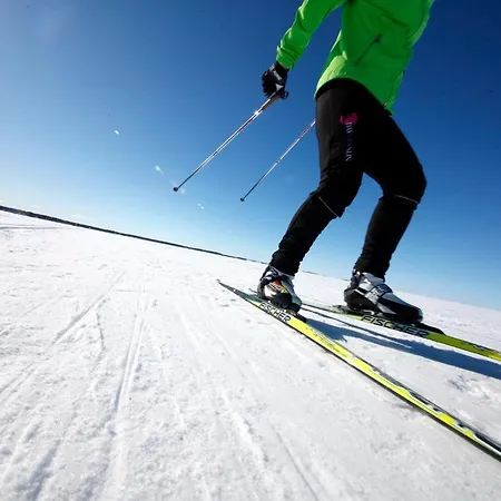 Starvillas A 301 - 6 Hengen Viehaettaevae Keskeisellae Paikalla Semesterbostad Kalajoki