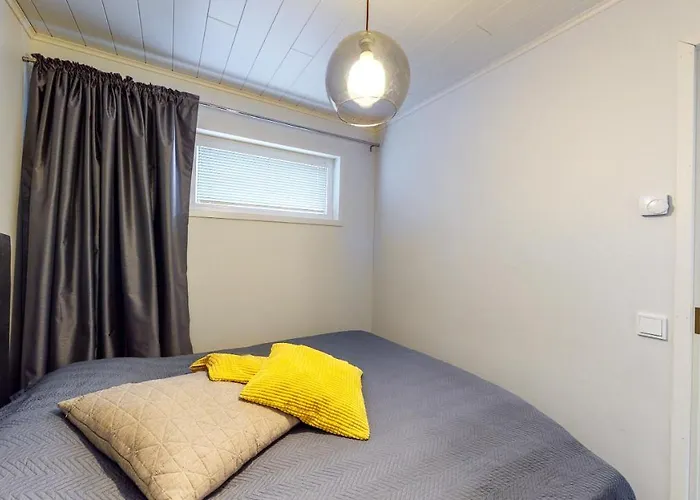 Starvillas A 301 - 6 Hengen Viehaettaevae Keskeisellae Paikalla * Kalajoki