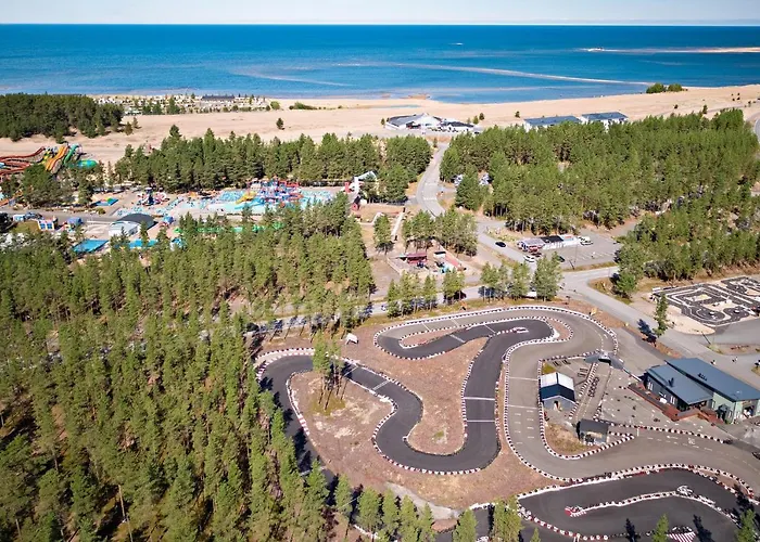 Starvillas A 301 - 6 Hengen Viehaettaevae Keskeisellae Paikalla Nyaraló Kalajoki